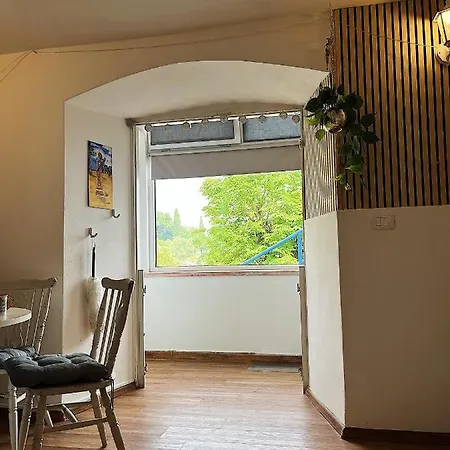 アパート Rona Doria Ičići